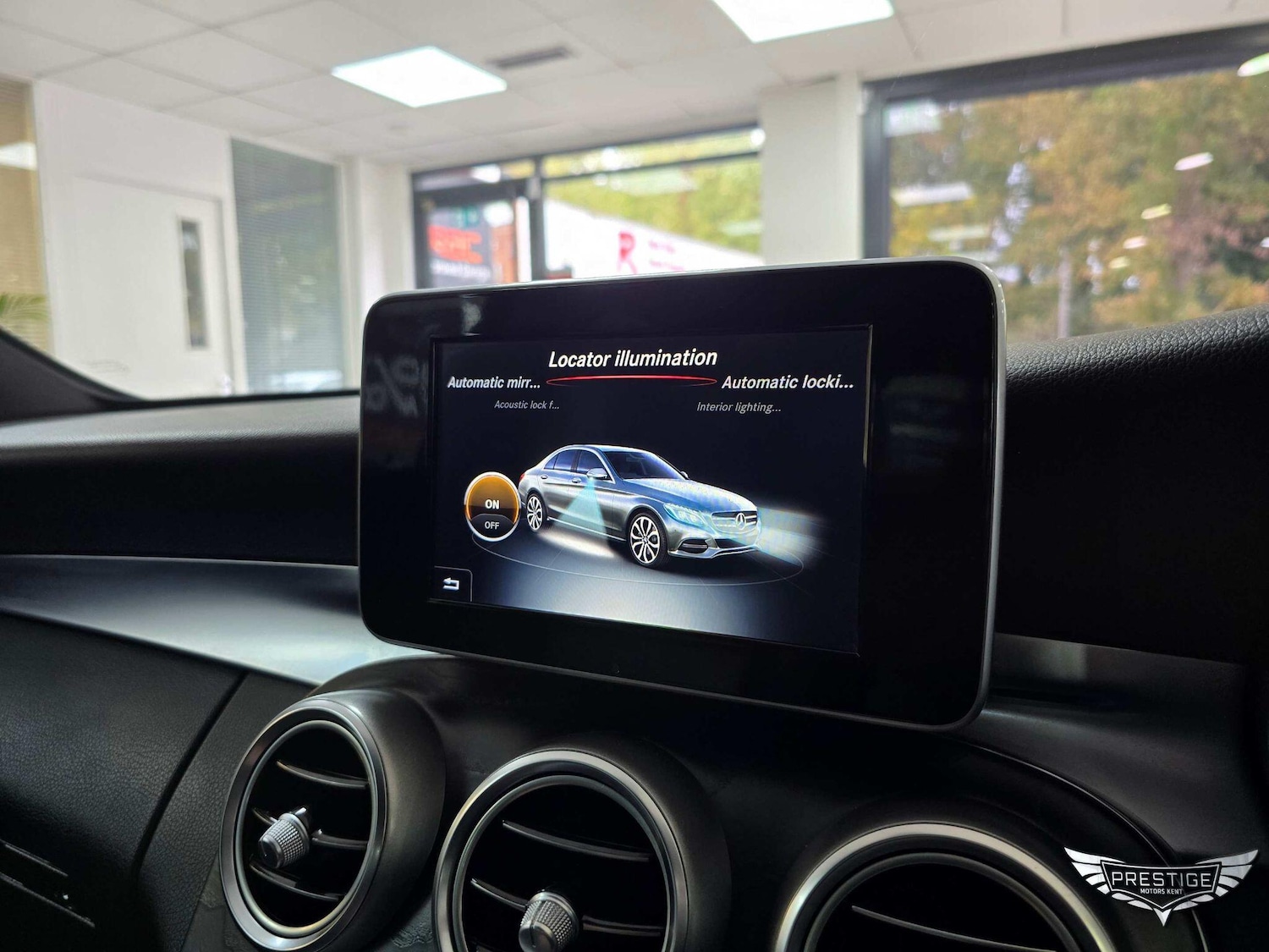 Used Mercedes-Benz C Class 2016 for sale - 76360453: Photo 79