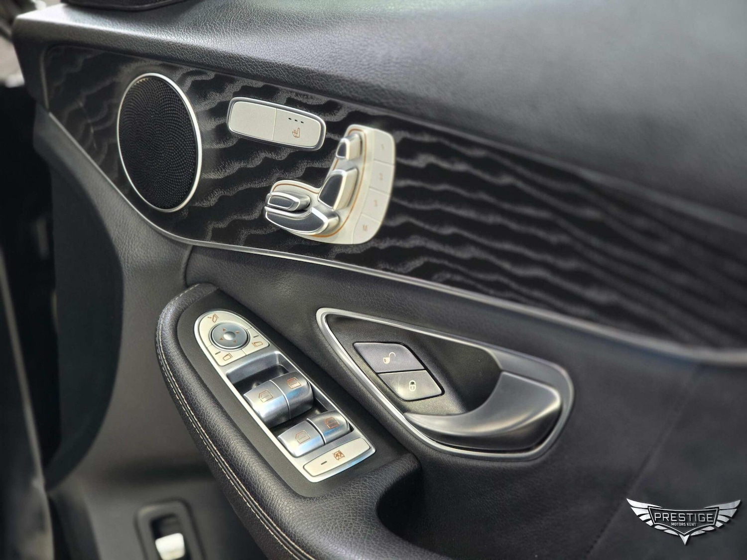 Used Mercedes-Benz C Class 2016 for sale - 76360453: Photo 81