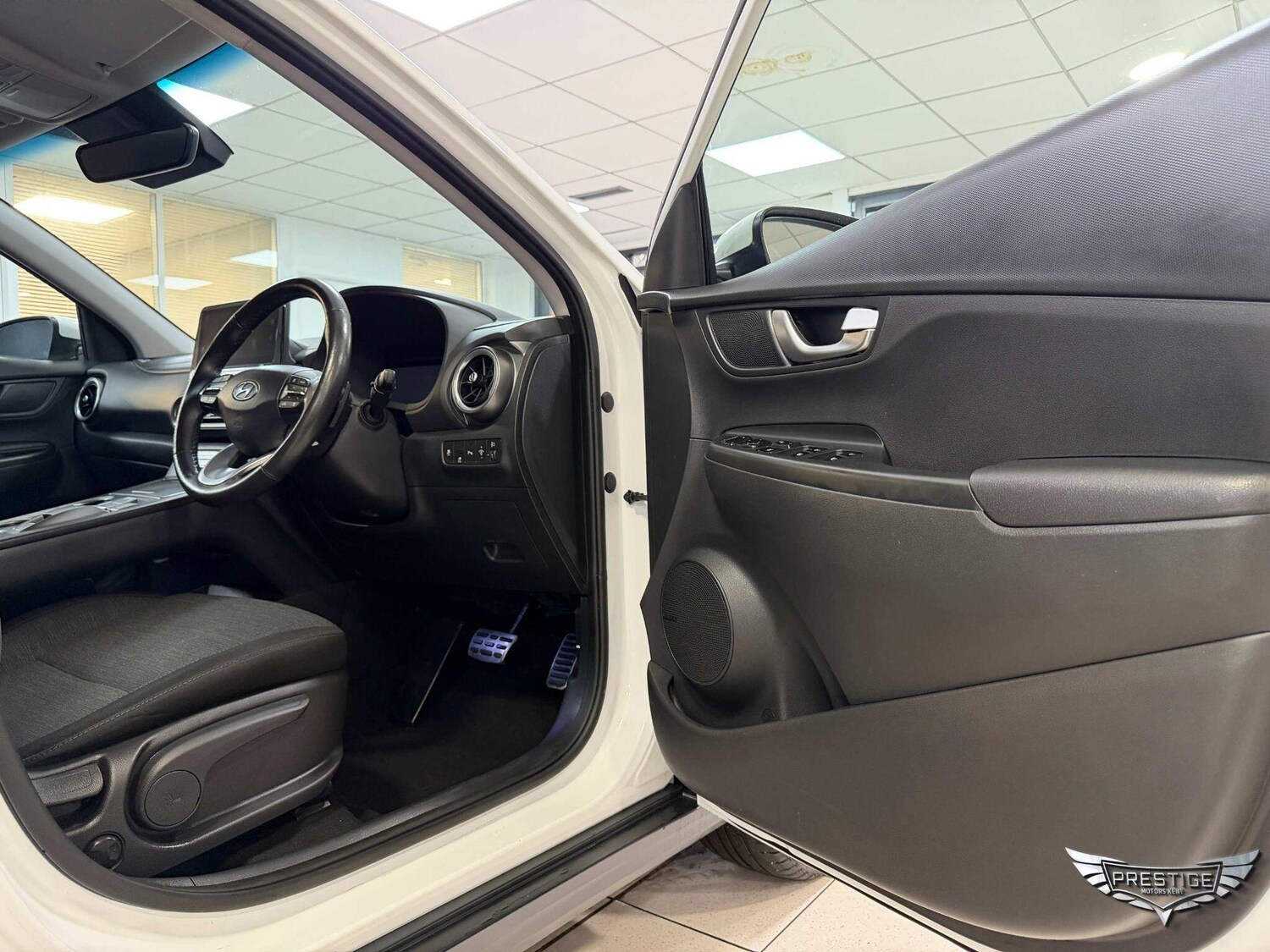 Used Hyundai KONA 2021 for sale - 77625429: Photo 44