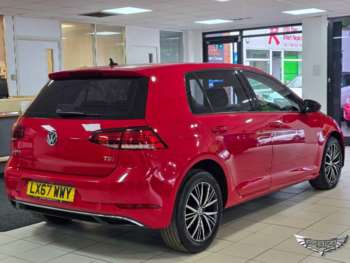 Used Volkswagen Golf 2017 for sale - 74686729: Photo