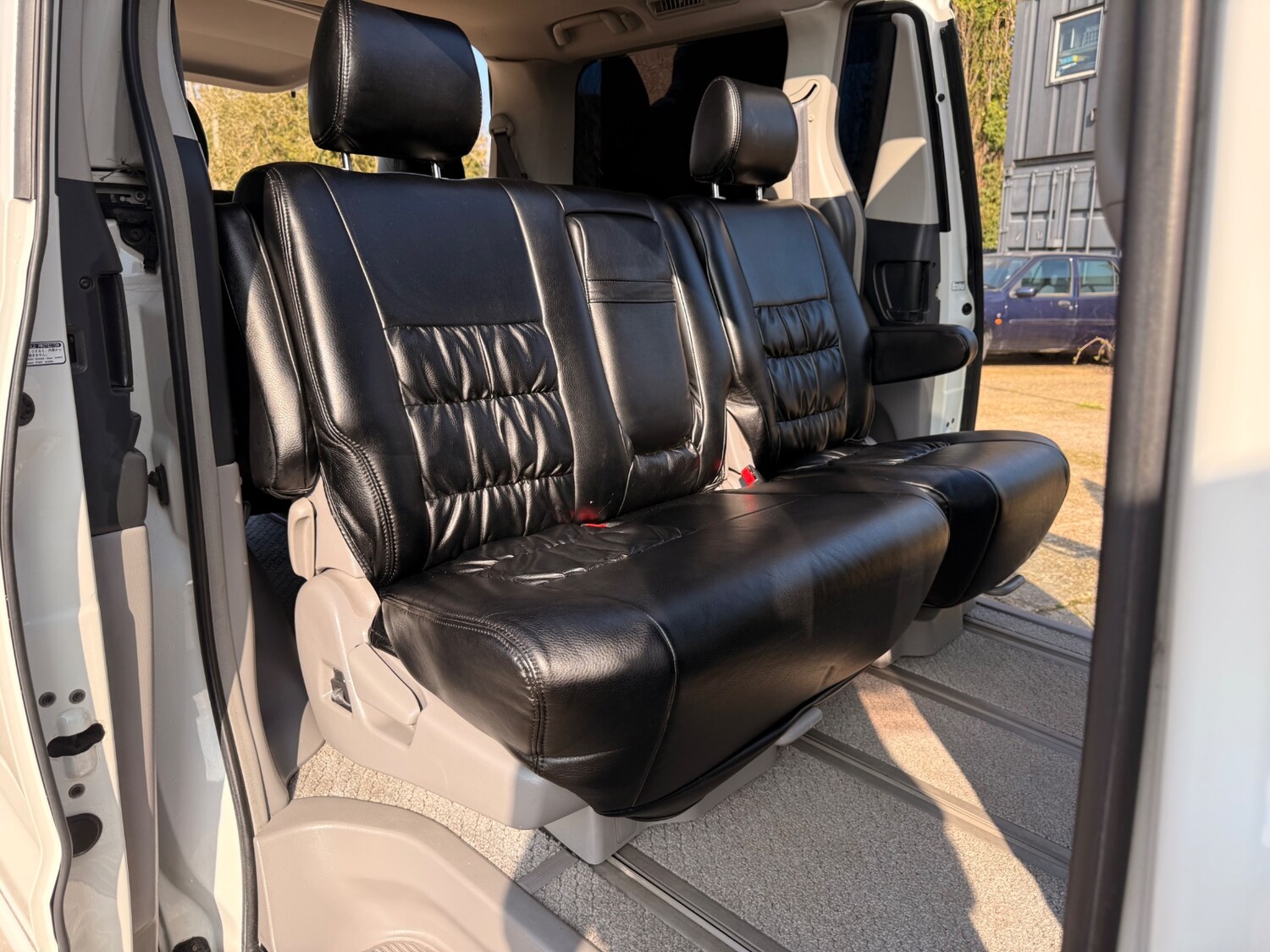 Used Toyota Alphard 2004 for sale - 77806979: Photo 18