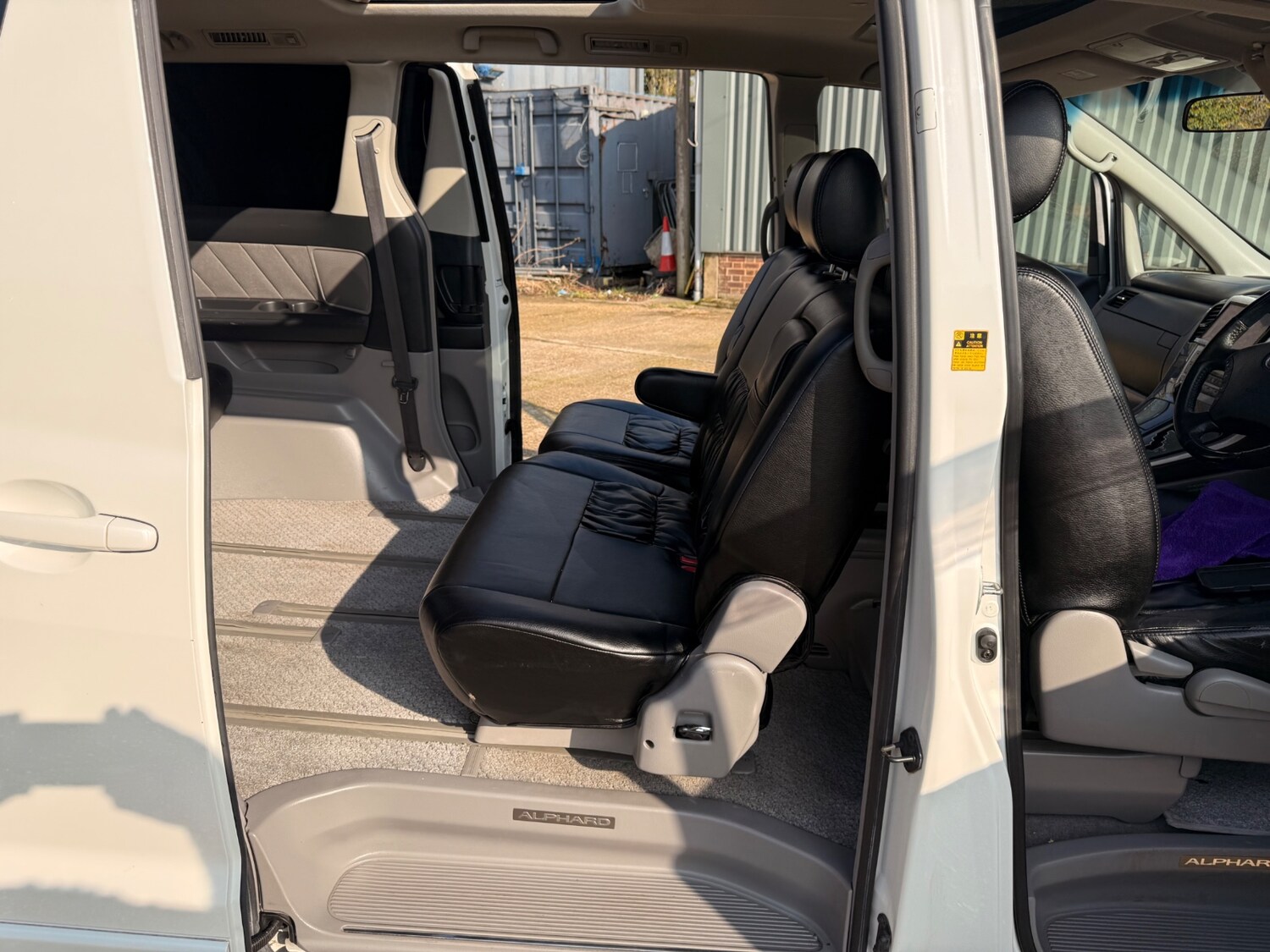 Used Toyota Alphard 2004 for sale - 77806979: Photo 20