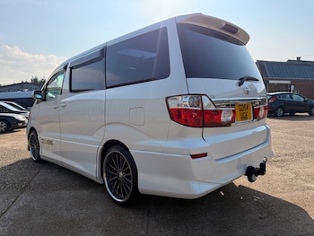 Used Toyota Alphard 2004 for sale - 77806979: Photo