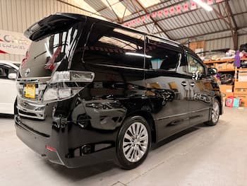 Used Toyota Vellfire 2013 for sale - 79644633: Photo