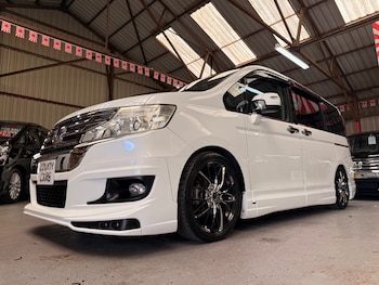 Used Honda Stepwagon 2013 for sale - 78897870: Photo