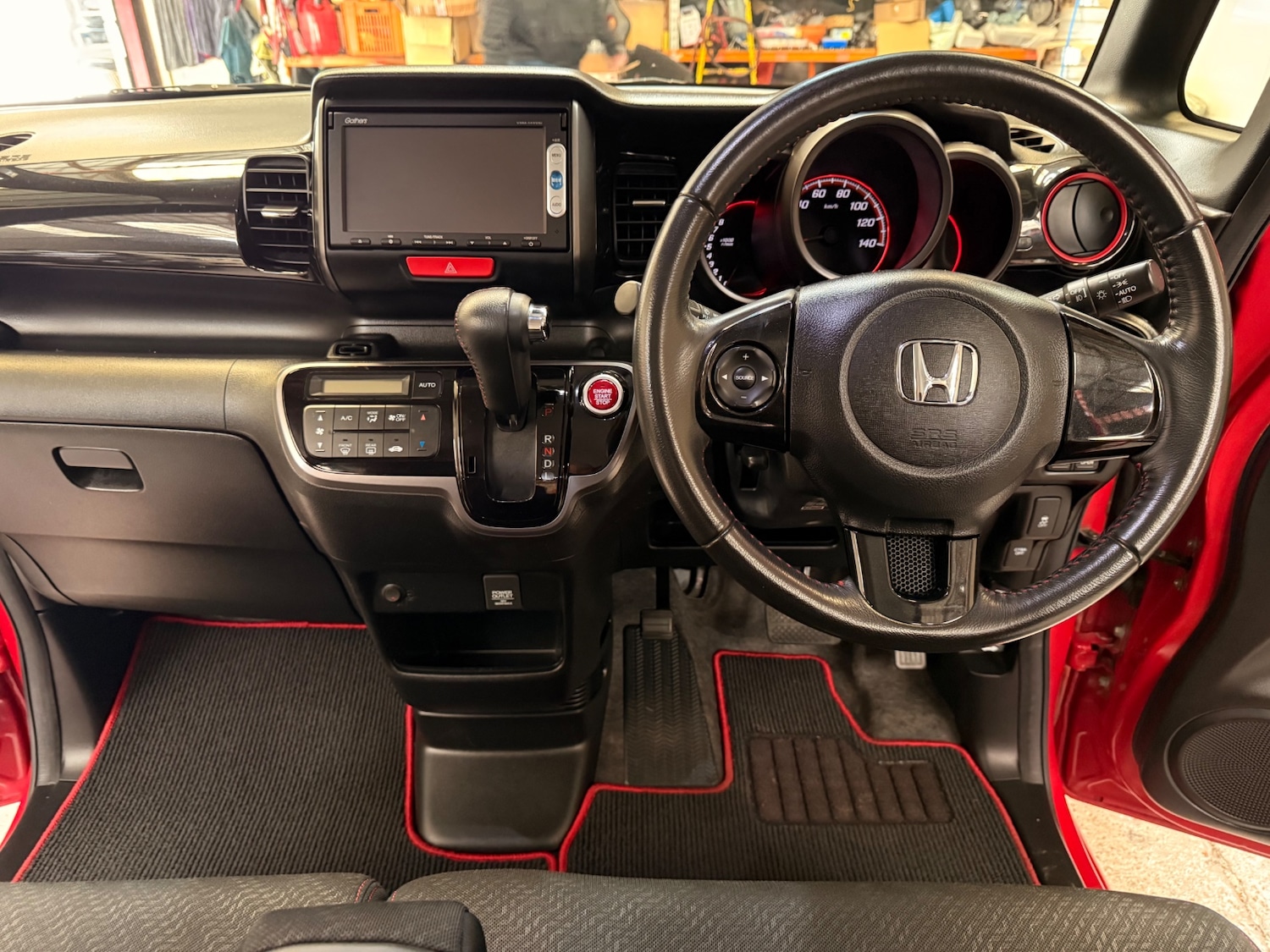Used Honda N-Box 2013 for sale - 77584814: Photo 13