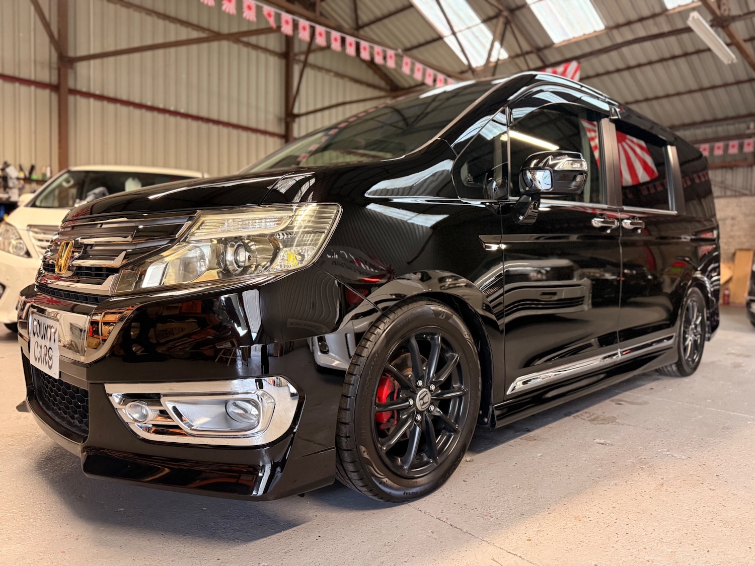 Used Honda Stepwagon 2012 for sale - 77049370: Photo 3