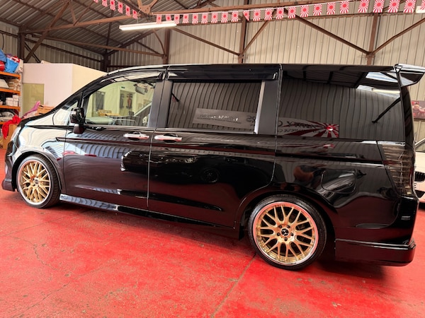 Used Honda Stepwagon 2014 for sale - 75289505: Photo 11