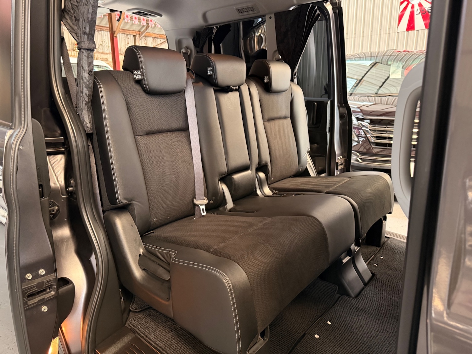 Used Honda Stepwagon 2014 for sale - 77385550: Photo 11