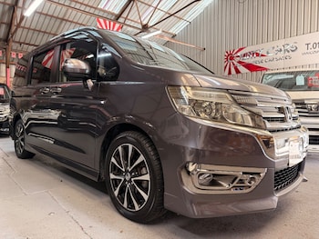 Used Honda Stepwagon 2014 for sale - 77385550: Photo