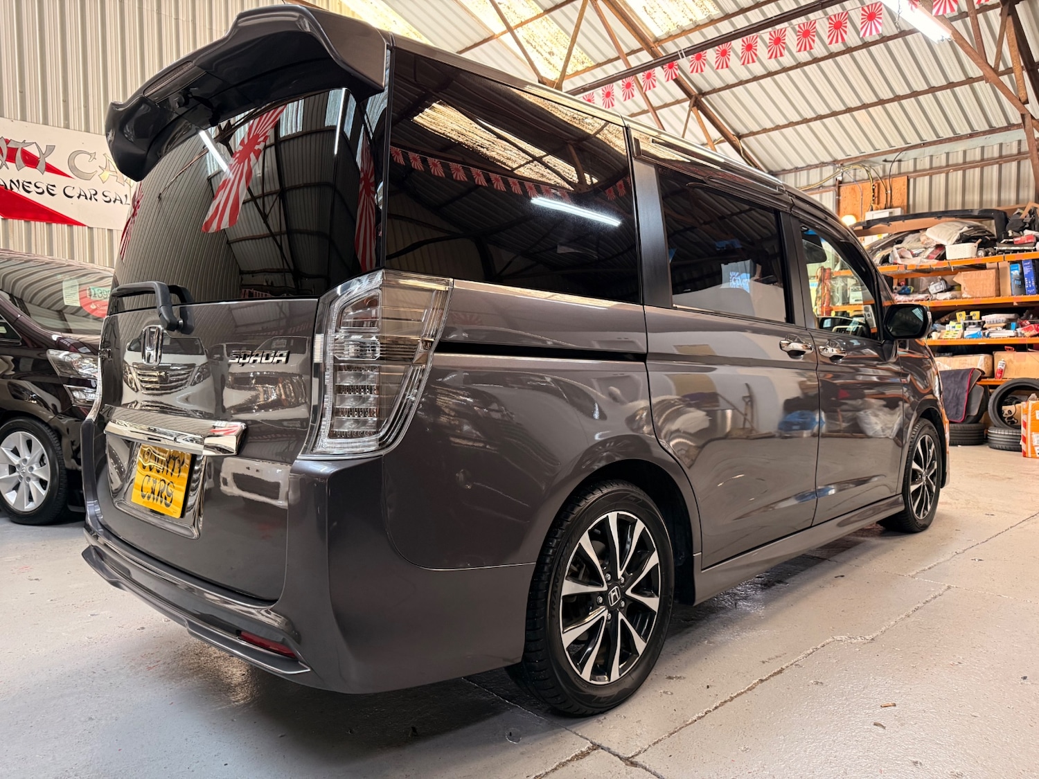 Used Honda Stepwagon 2014 for sale - 77385550: Photo 4