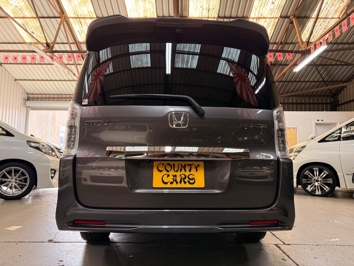 Used Honda Stepwagon 2014 for sale - 77385550: Photo 5