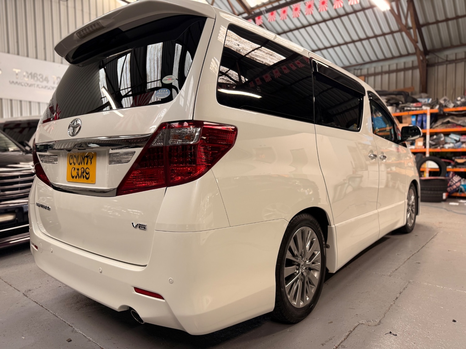 Used Toyota Alphard 2013 for sale - 76897292: Photo 4