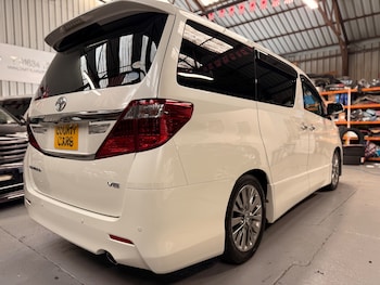 Used Toyota Alphard 2013 for sale - 76897292: Photo