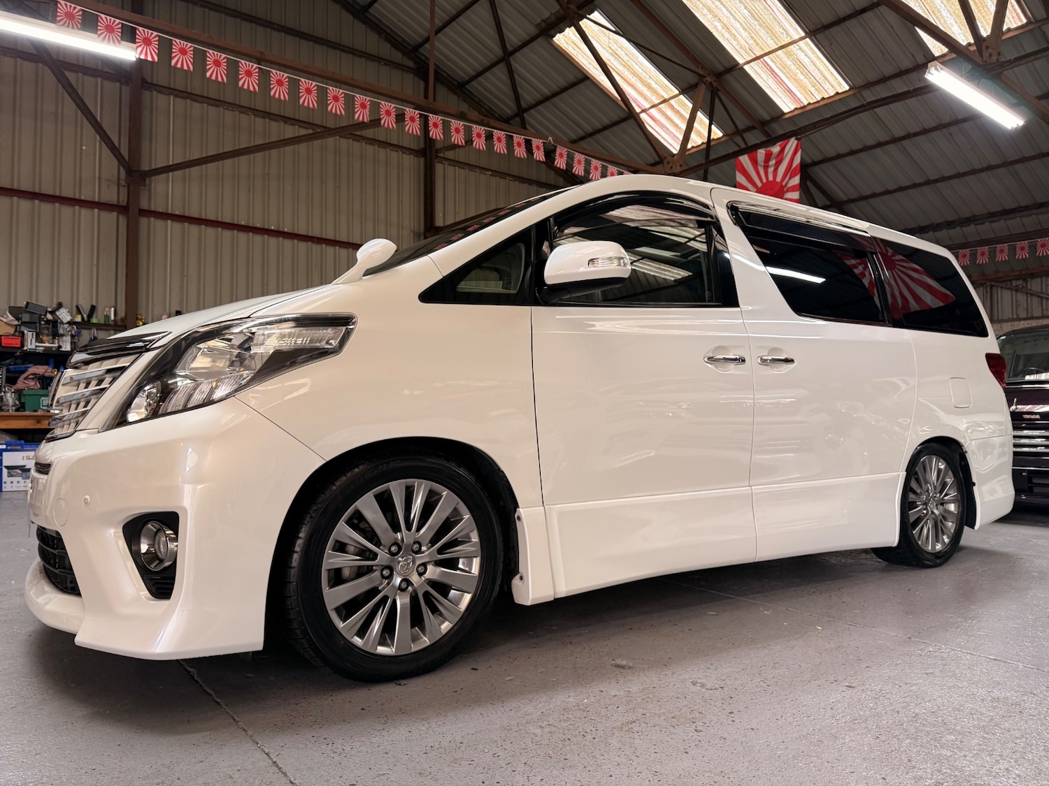 Used Toyota Alphard 2014 for sale - 77118885: Photo 10