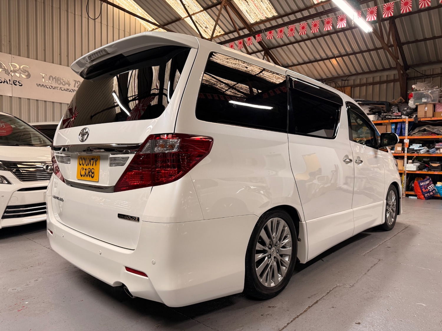 Used Toyota Alphard 2014 for sale - 77118885: Photo 5