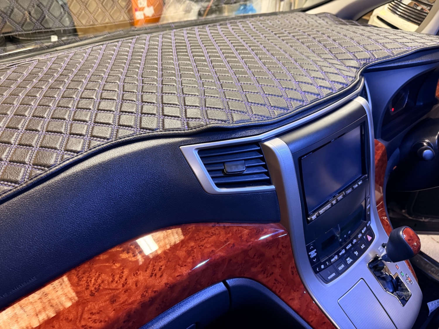 Used Toyota Vellfire 2010 for sale - 77264748: Photo 13