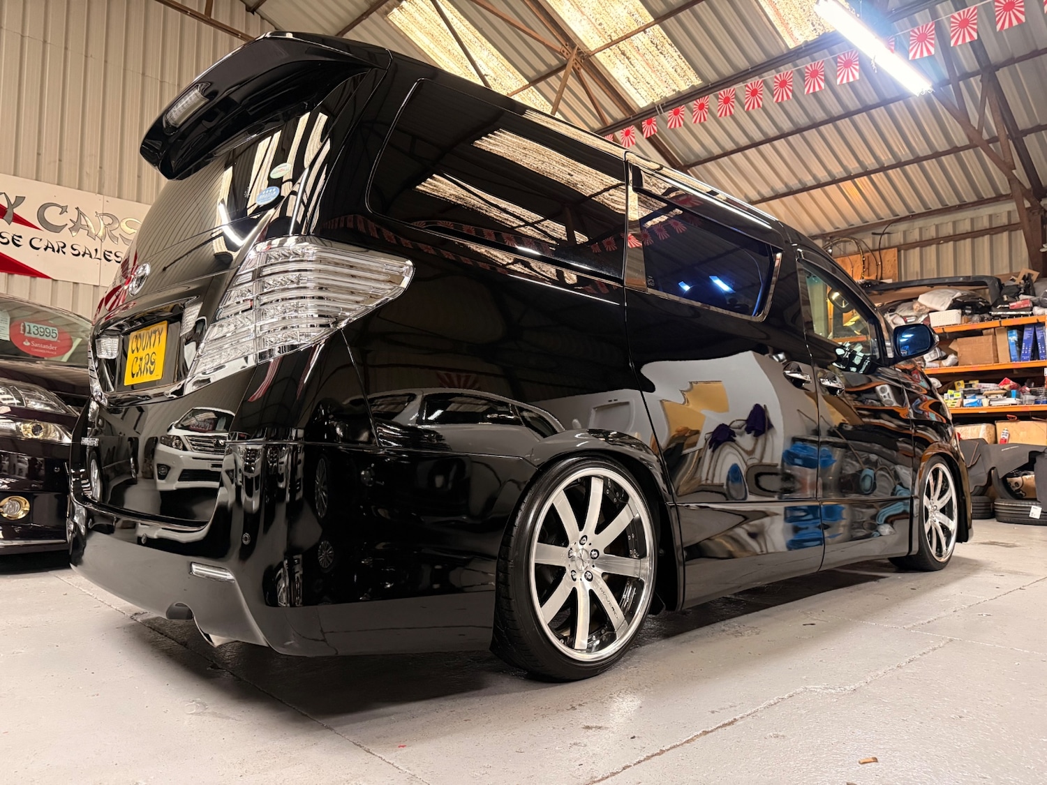 Used Toyota Vellfire 2010 for sale - 77264748: Photo 6