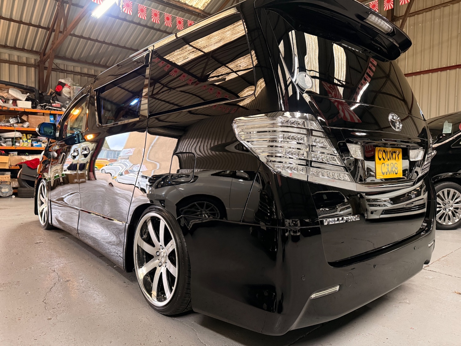 Used Toyota Vellfire 2010 for sale - 77264748: Photo 8