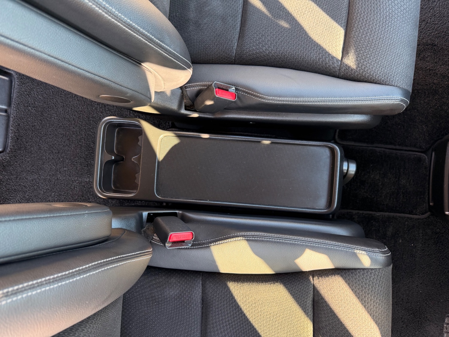 Used Honda Stepwagon 2012 for sale - 77938631: Photo 17