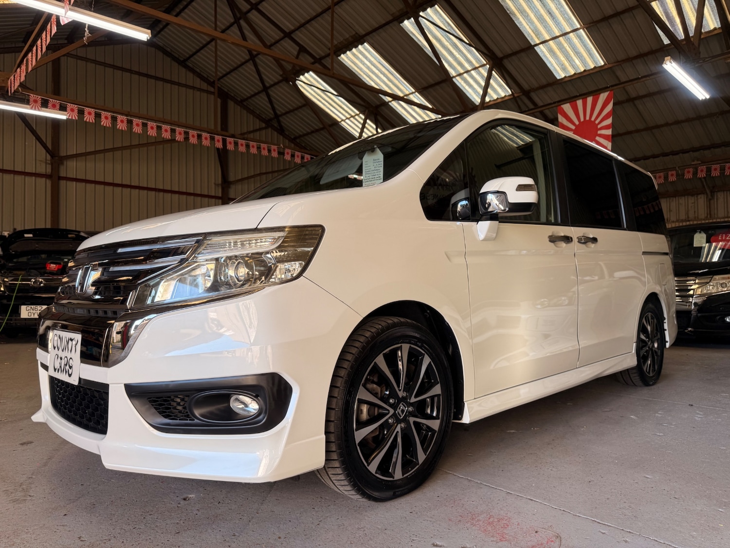 Used Honda Stepwagon 2012 for sale - 77938631: Photo 3