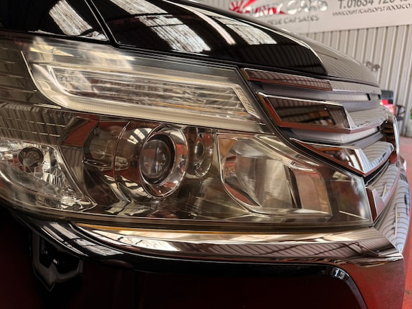 Used Honda Stepwagon 2012 for sale - 75338403: Photo 12