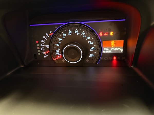 Used Honda Stepwagon 2012 for sale - 75338403: Photo 16