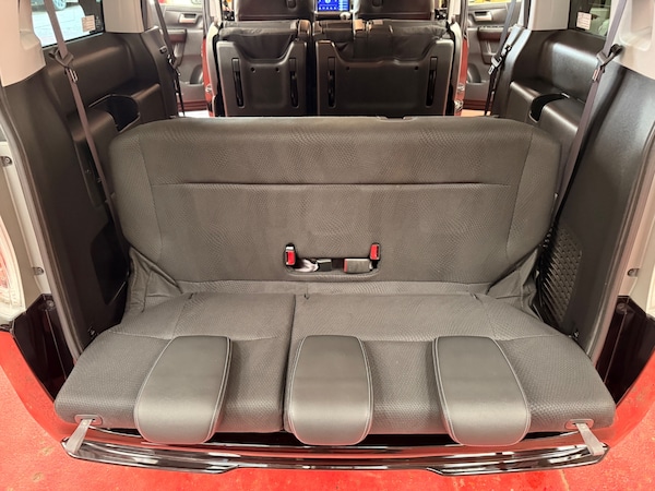 Used Honda Stepwagon 2012 for sale - 75338403: Photo 19