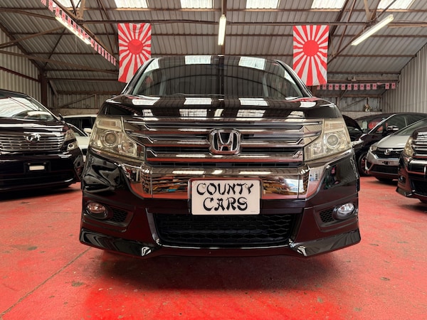 Used Honda Stepwagon 2012 for sale - 75338403: Photo 2