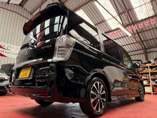 Used Honda Stepwagon 2012 for sale - 75338403: Photo 8