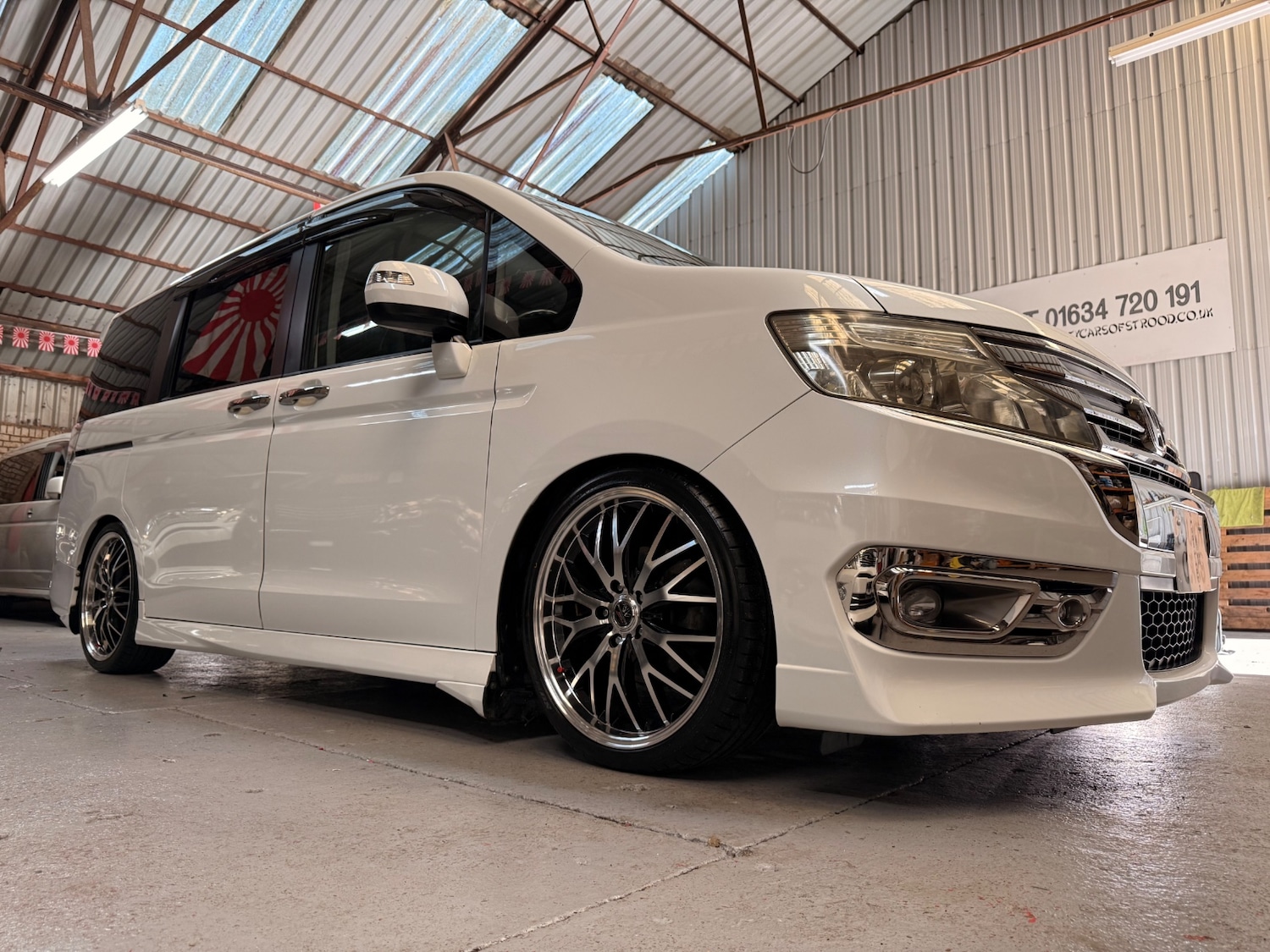 Used Honda Stepwagon 2013 for sale - 77438581: Photo 5