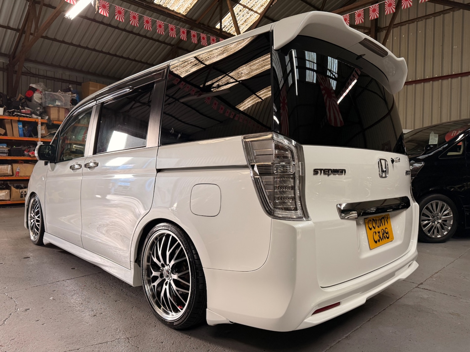 Used Honda Stepwagon 2013 for sale - 77438581: Photo 9