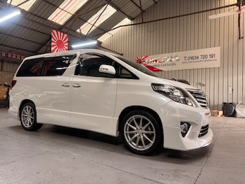 Used Toyota Vellfire 2014 for sale - 77201478: Photo