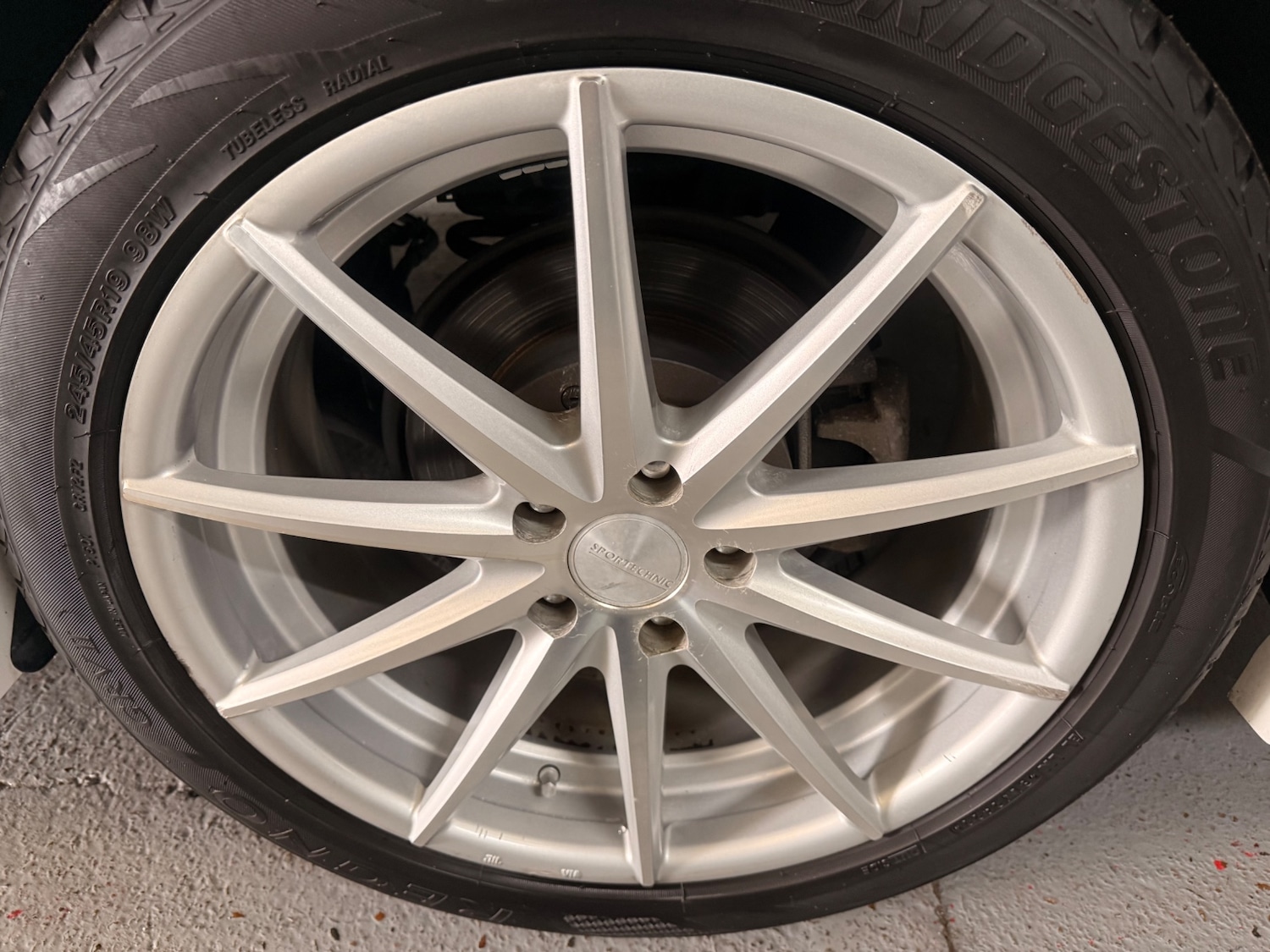 Used Toyota Vellfire 2014 for sale - 77201478: Photo 8