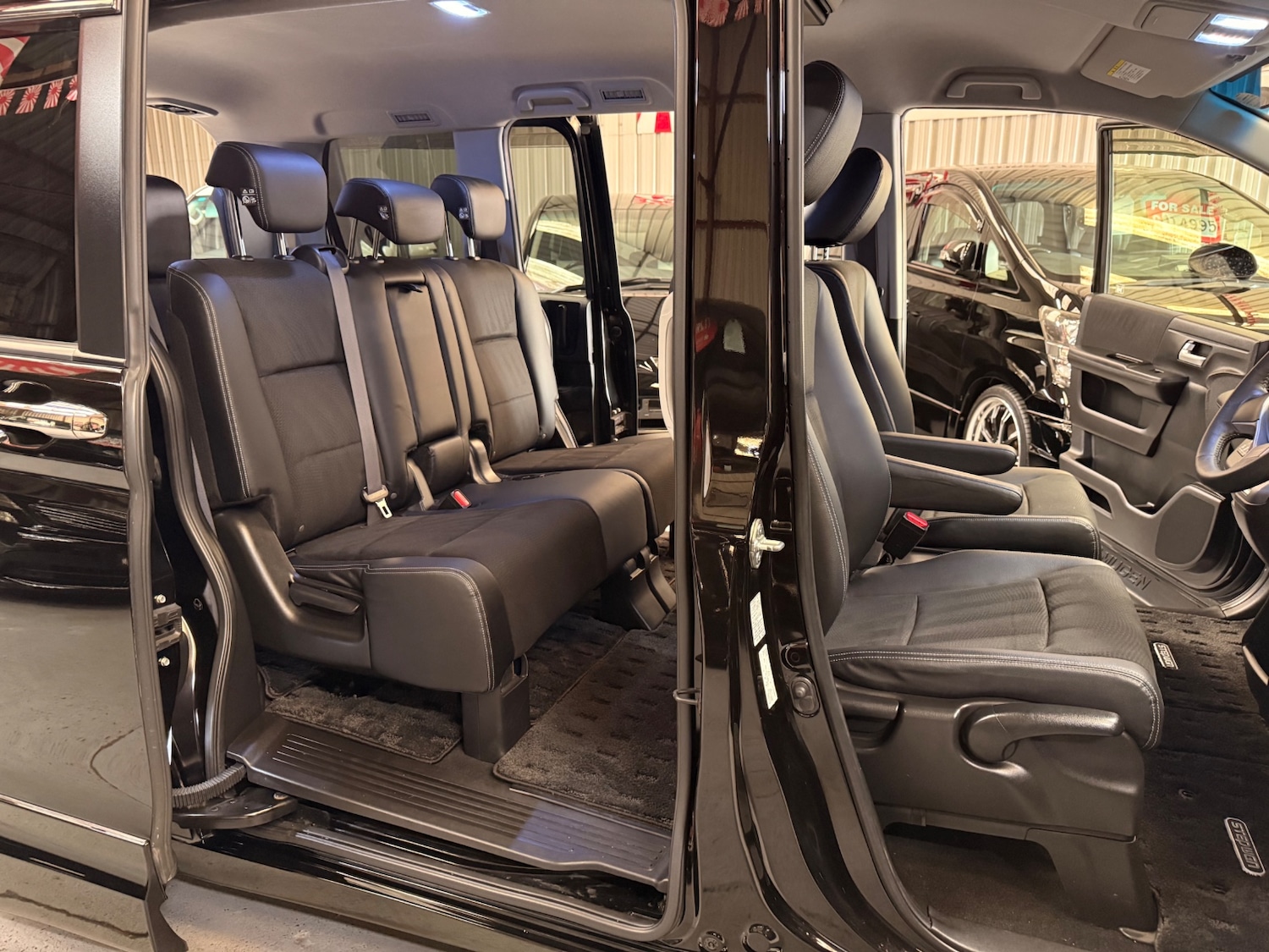 Used Honda Stepwagon 2013 for sale - 77656619: Photo 15