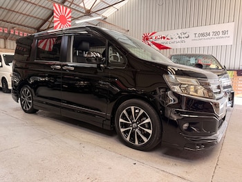 Used Honda Stepwagon 2013 for sale - 77656619: Photo