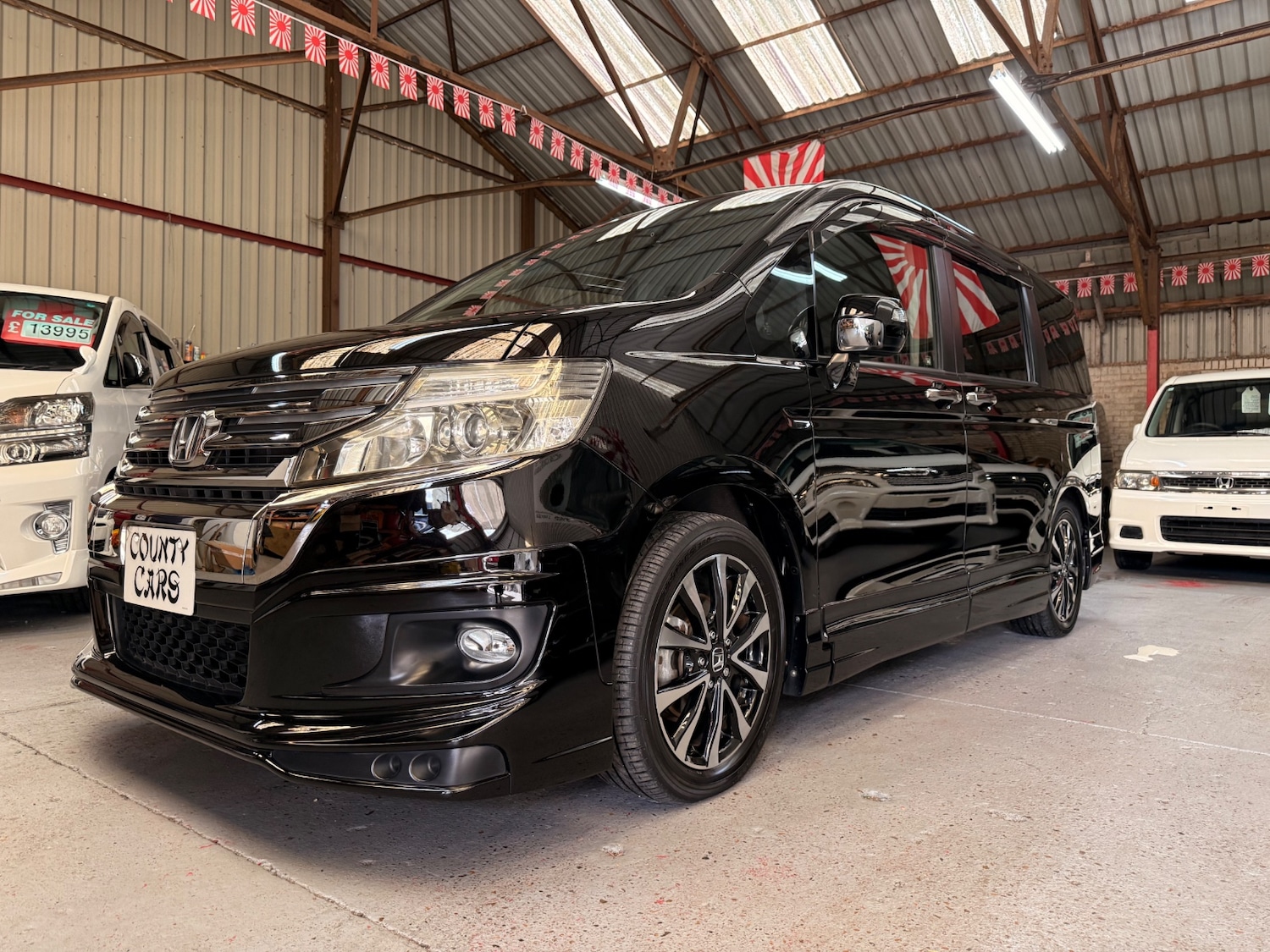 Used Honda Stepwagon 2013 for sale - 77656619: Photo 5