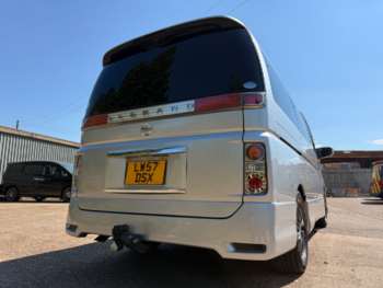 Used Nissan Elgrand 2007 for sale - 74621648: Photo