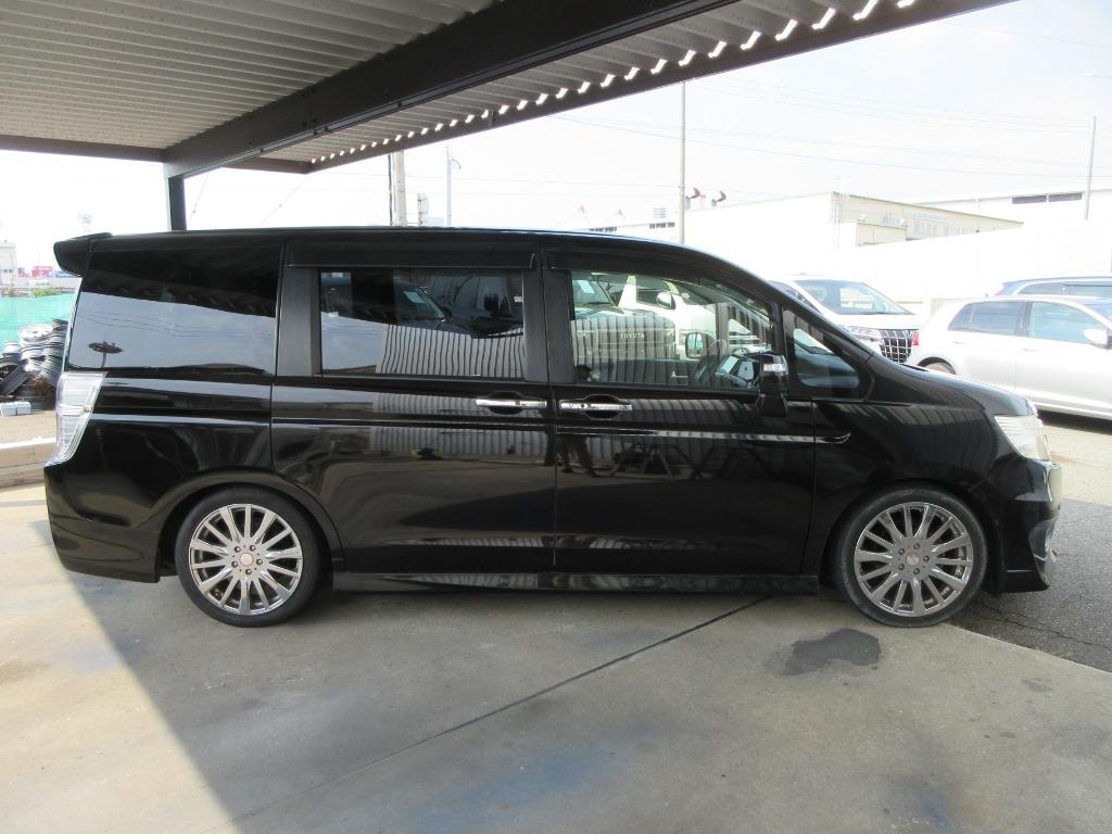 Used Honda Stepwagon 2013 for sale - 76098725: Photo 3