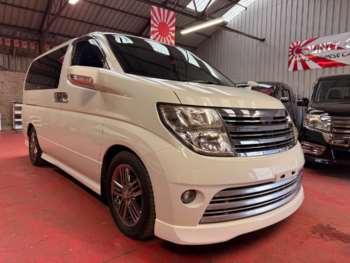 Used Nissan Elgrand 2007 for sale - 71227464: Photo