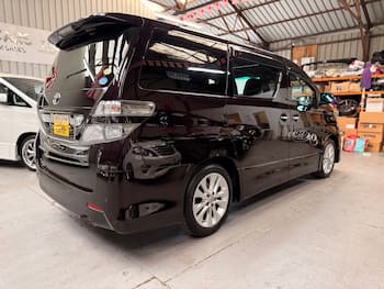 Used Toyota Vellfire 2010 for sale - 79600660: Photo