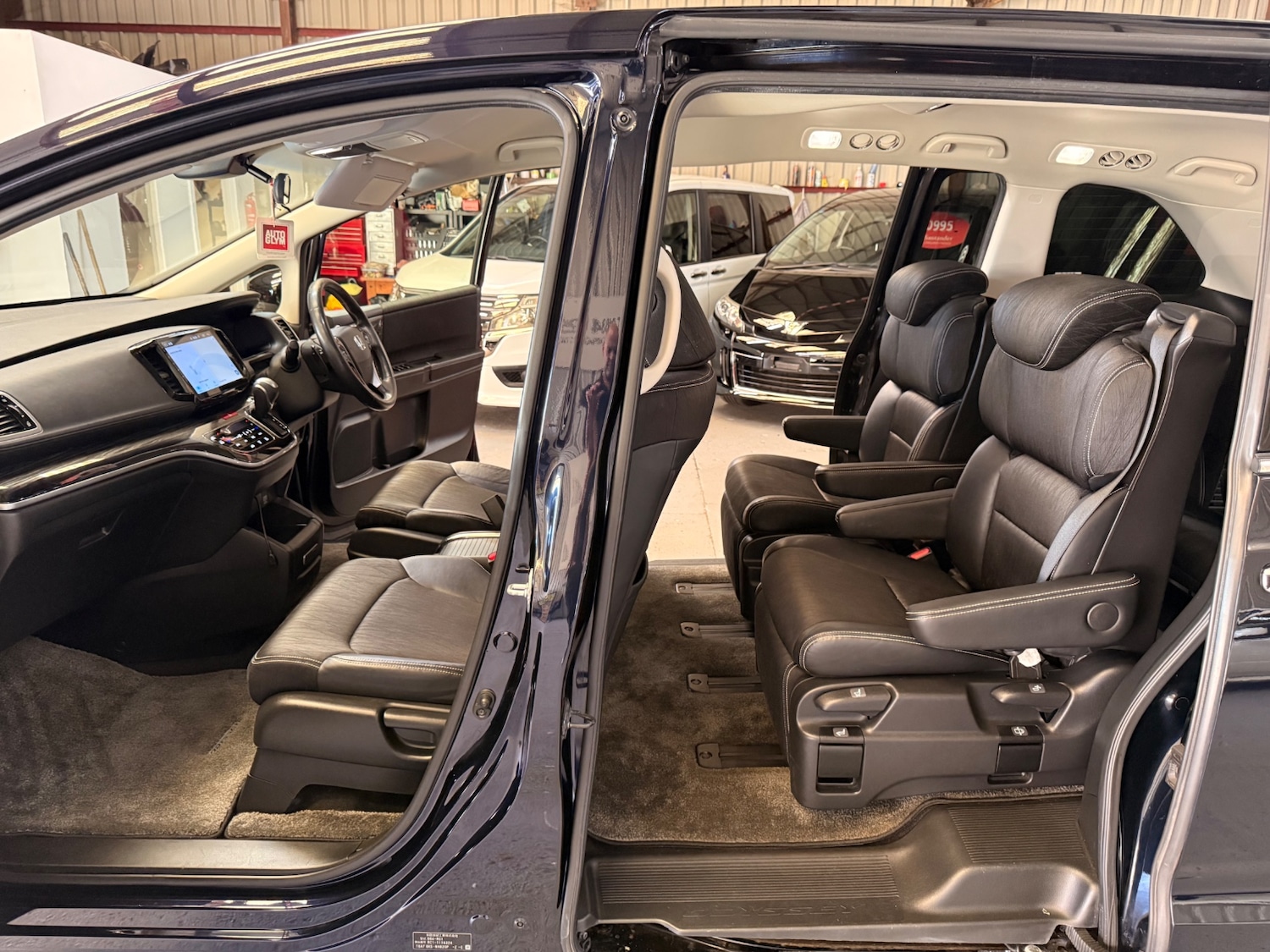 Used Honda Odyssey 2016 for sale - 77938560: Photo 10