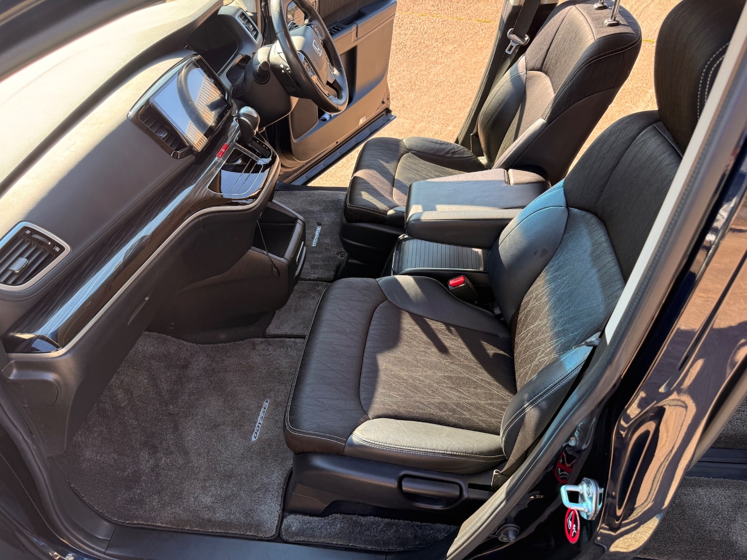 Used Honda Odyssey 2016 for sale - 77938560: Photo 14