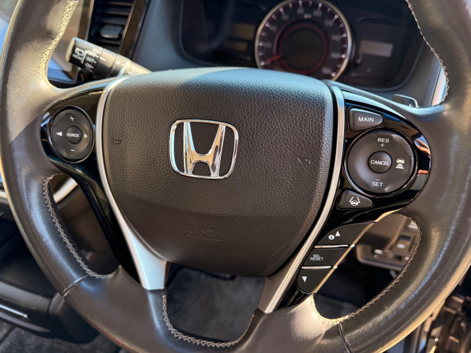 Used Honda Odyssey 2016 for sale - 77938560: Photo 16