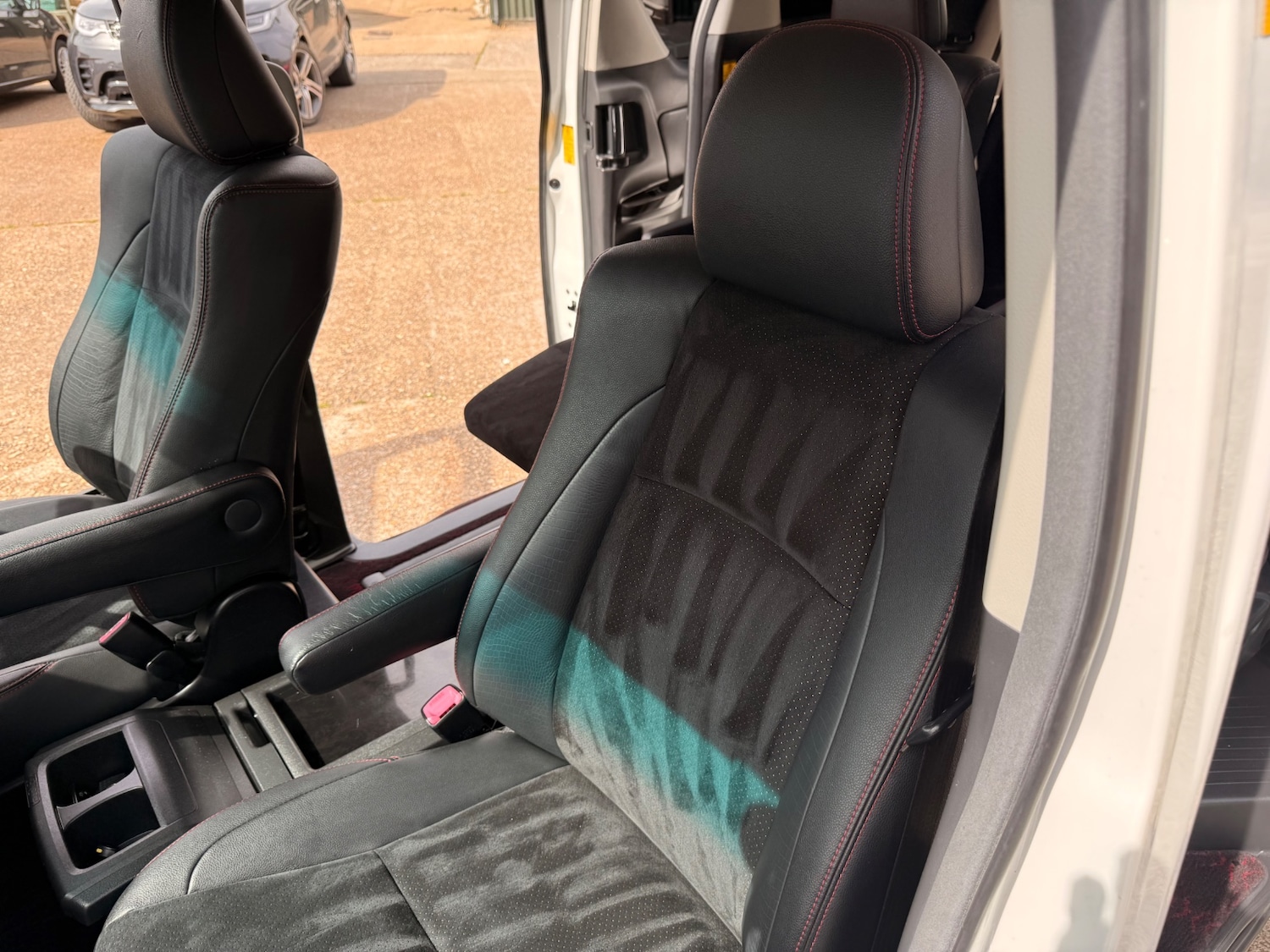 Used Toyota Vellfire 2012 for sale - 78183486: Photo 15