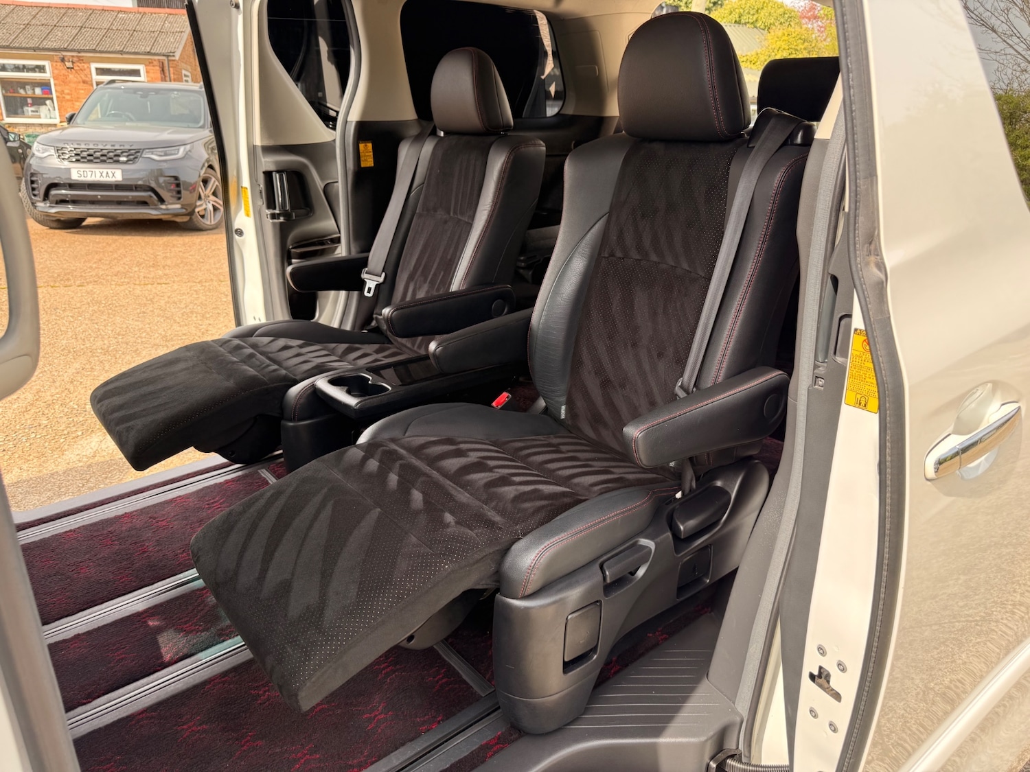 Used Toyota Vellfire 2012 for sale - 78183486: Photo 17