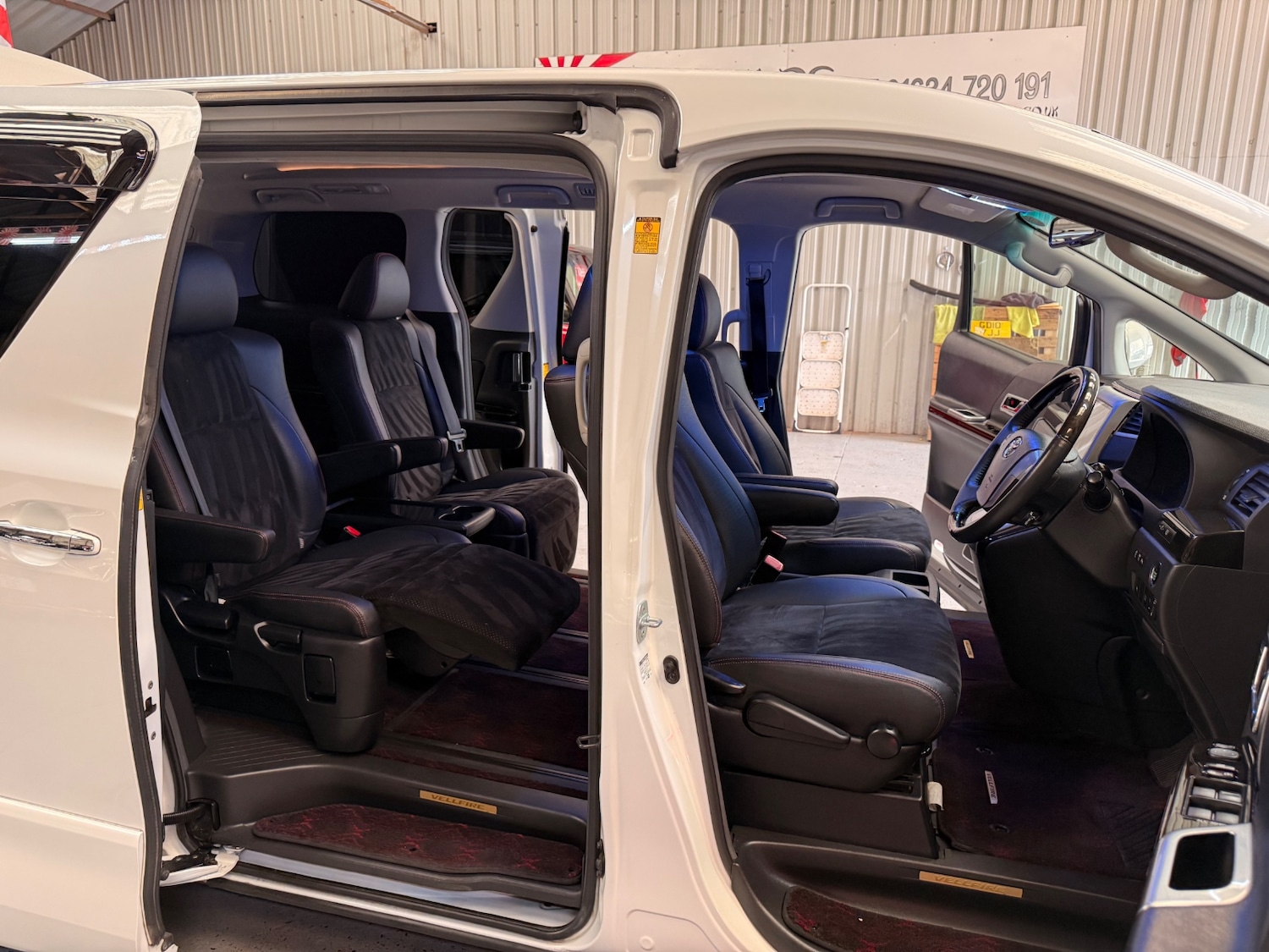 Used Toyota Vellfire 2012 for sale - 78183486: Photo 8