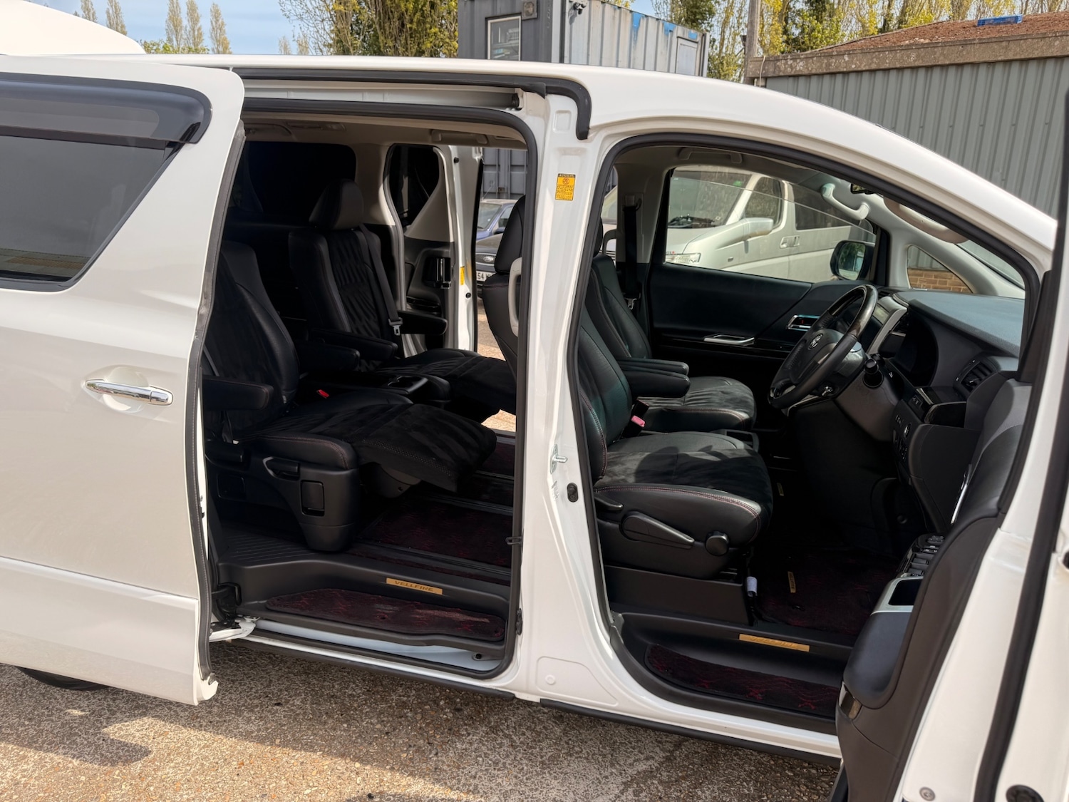 Used Toyota Vellfire 2012 for sale - 78183486: Photo 9