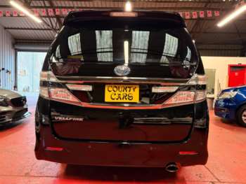 Used Toyota Vellfire 2013 for sale - 73286531: Photo