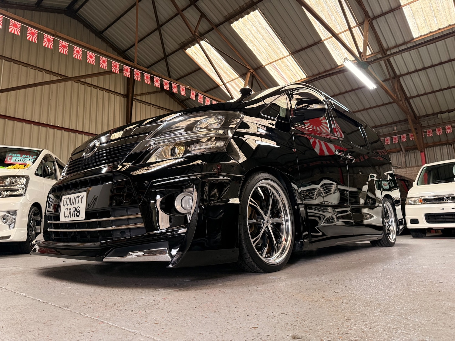 Used Toyota Vellfire 2012 for sale - 77508793: Photo 5